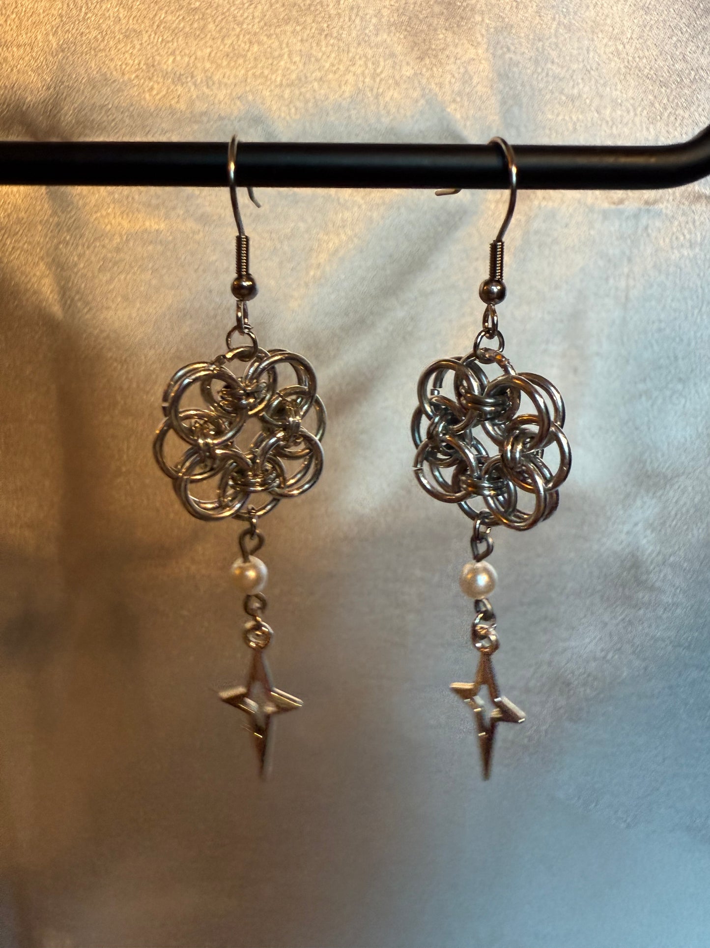 Chainmail Helm Star Earrings